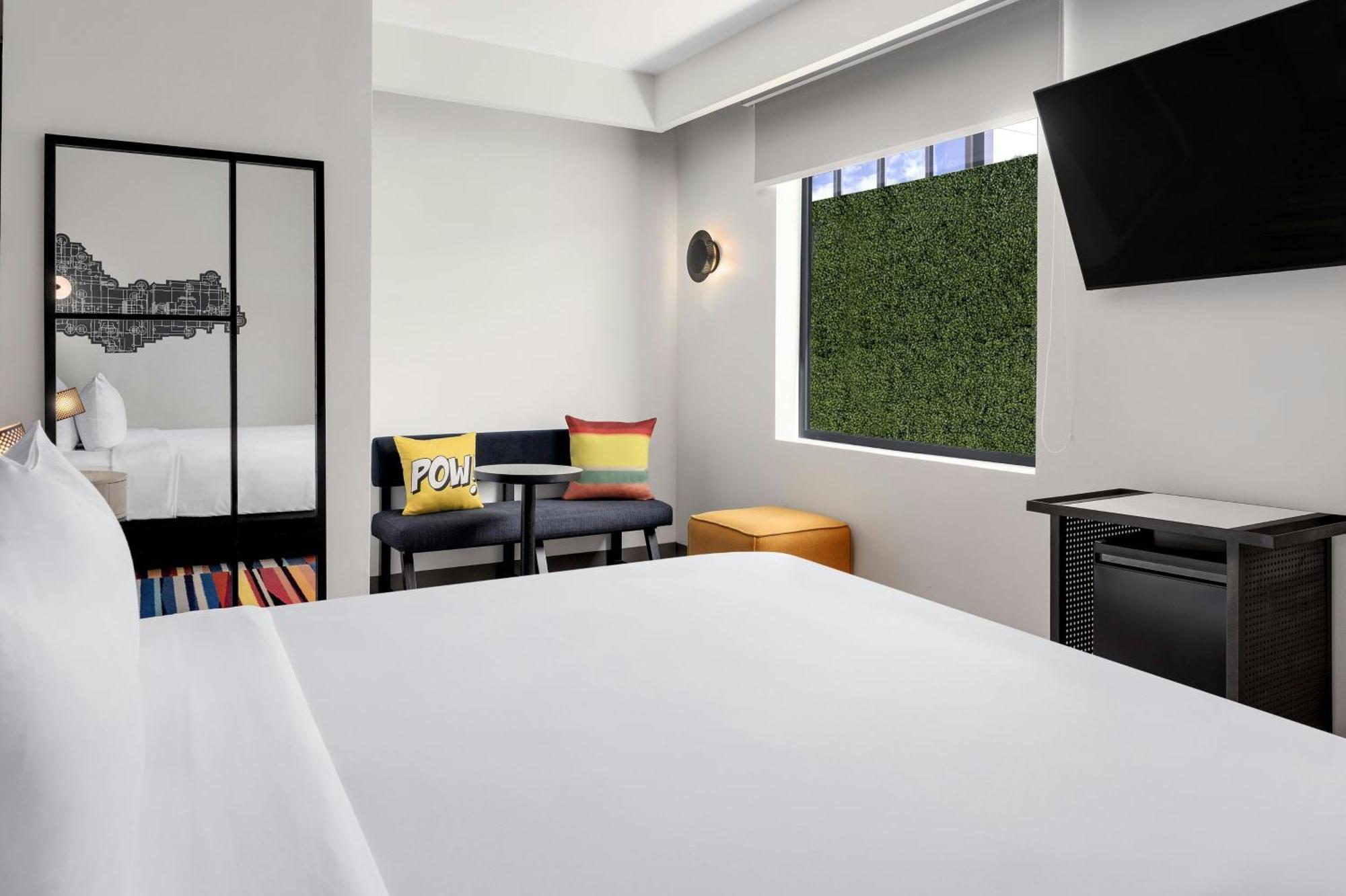 Hotel Aloft Santo Domingo Piantini Exterior foto
