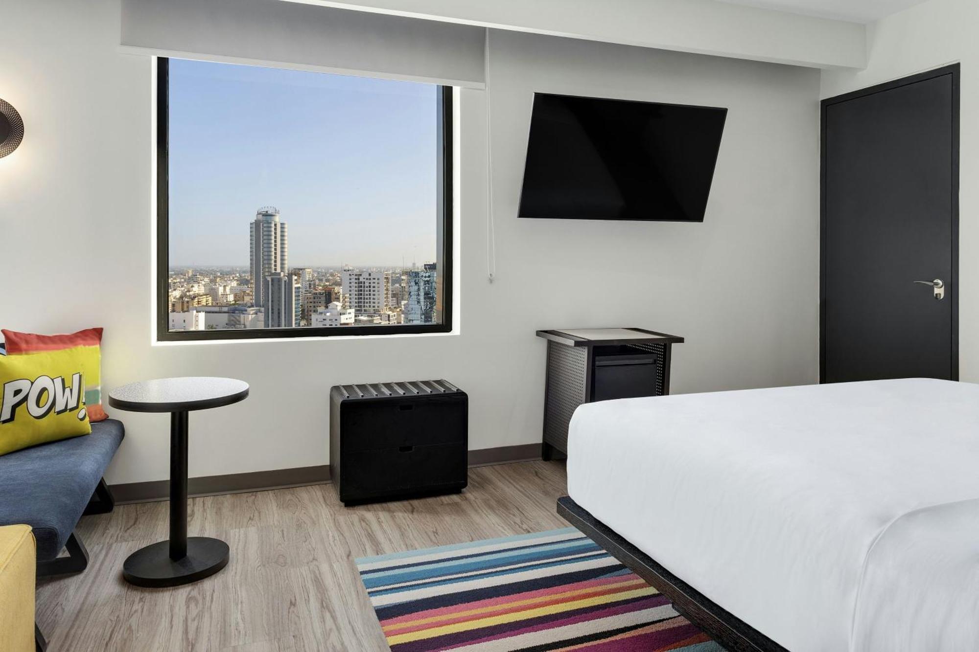 Hotel Aloft Santo Domingo Piantini Exterior foto